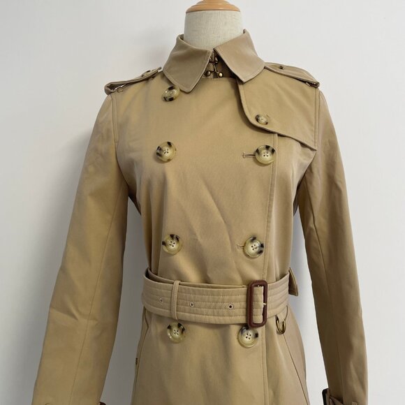 Burberry Mid-length Chelsea Heritage Trench Coat - Picture 7 of 16